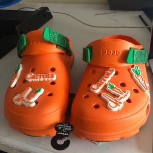 Carrots x Crocs